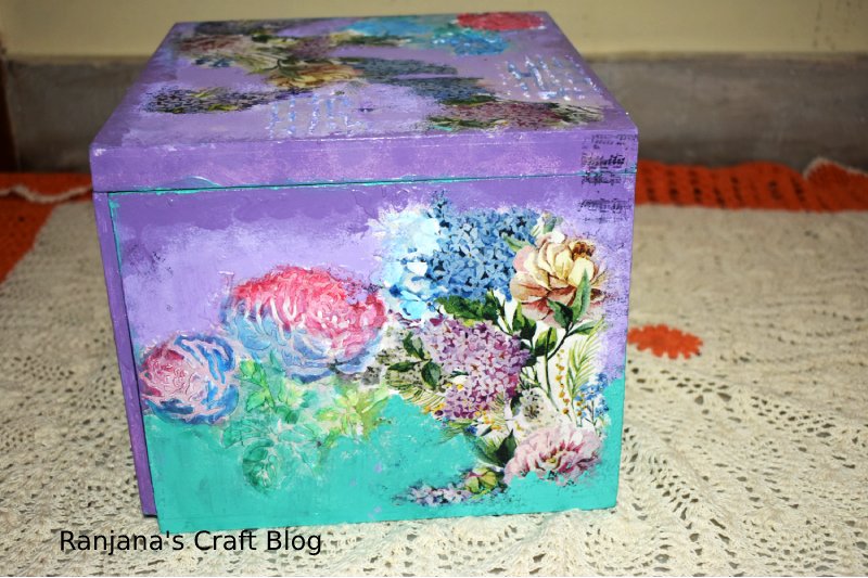 Decoupage on jewelry box