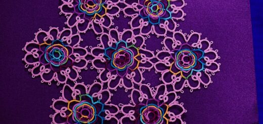 Rose pattern tatting doilu