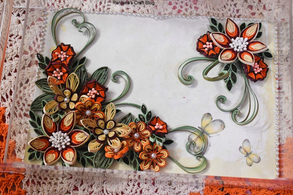 Quilling decoration on tray