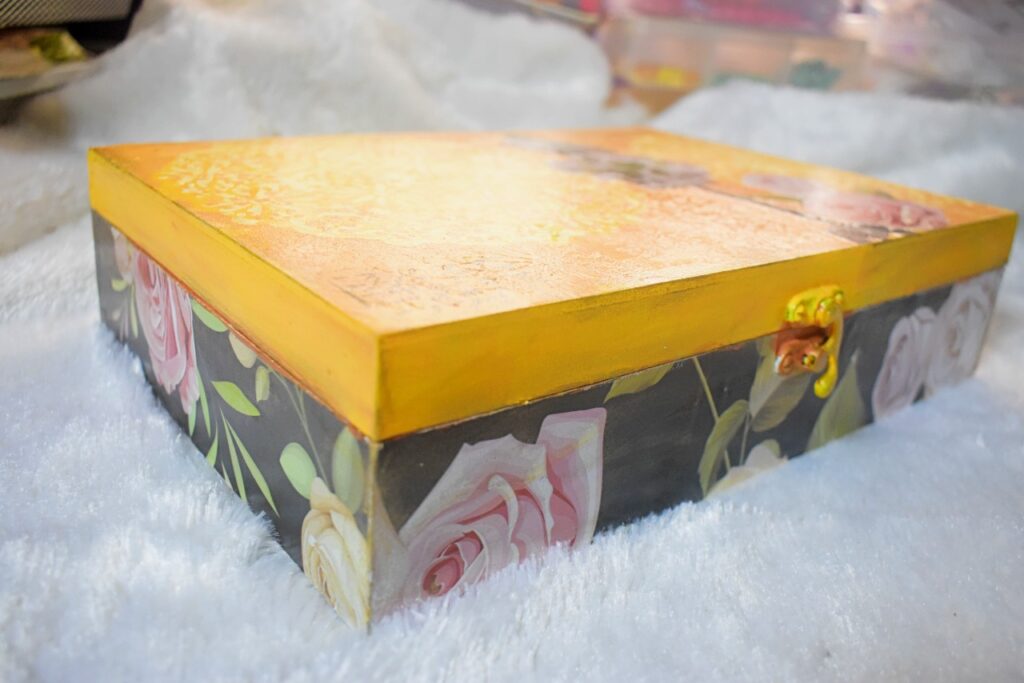 Decoupage on wooden box